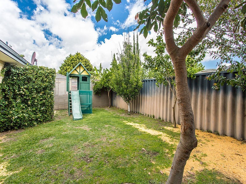 29 Aviemore Green, Canning Vale WA 6155