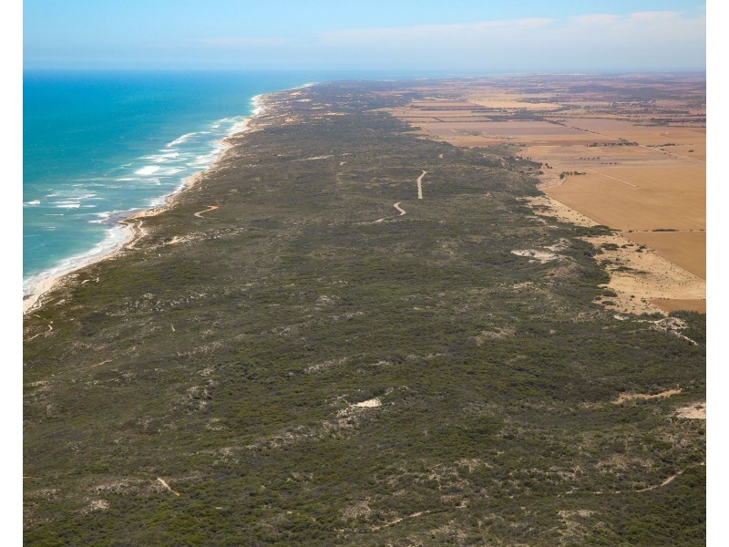 Lot 1912 Flat Rocks Road, South Greenough WA 6528