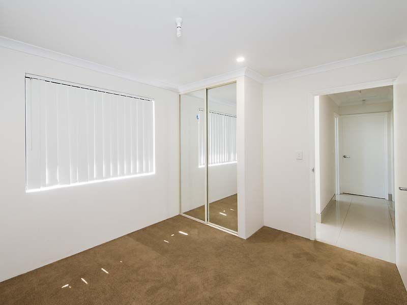 36 ROTHERY Loop, Piara Waters WA 6112