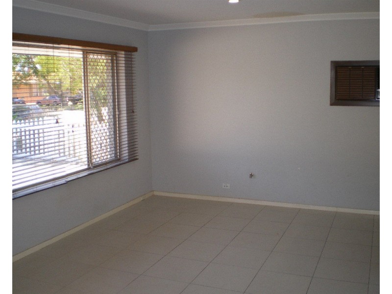 46 Banyard Avenue, Kelmscott WA 6111