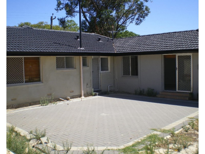 46 Banyard Avenue, Kelmscott WA 6111