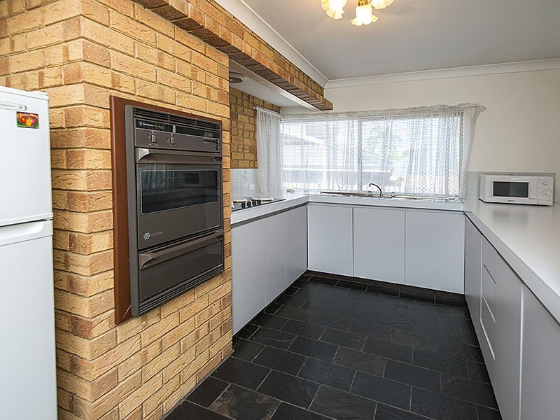 63 Braibrise Road, Wilson WA 6107