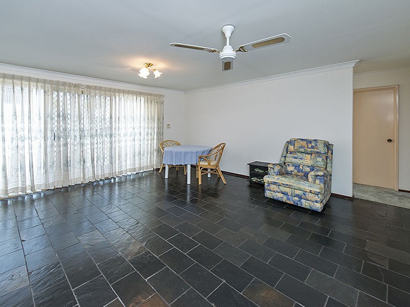 63 Braibrise Road, Wilson WA 6107