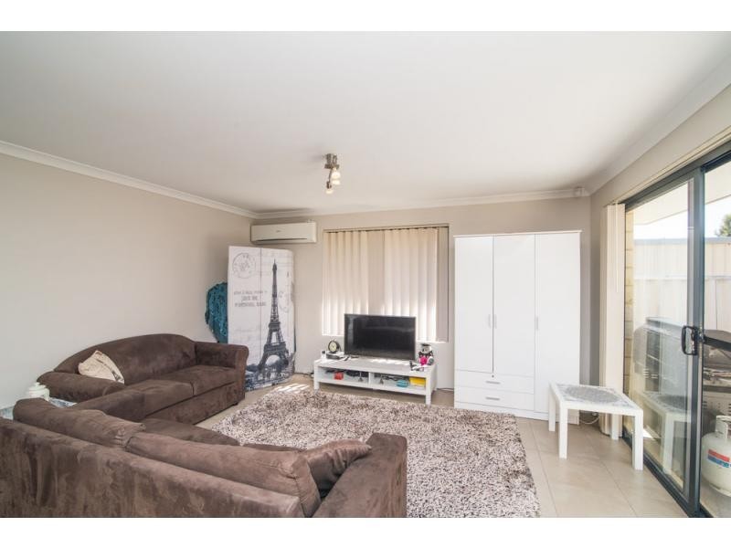 5/11 Sheoak Road, Maddington WA 6109