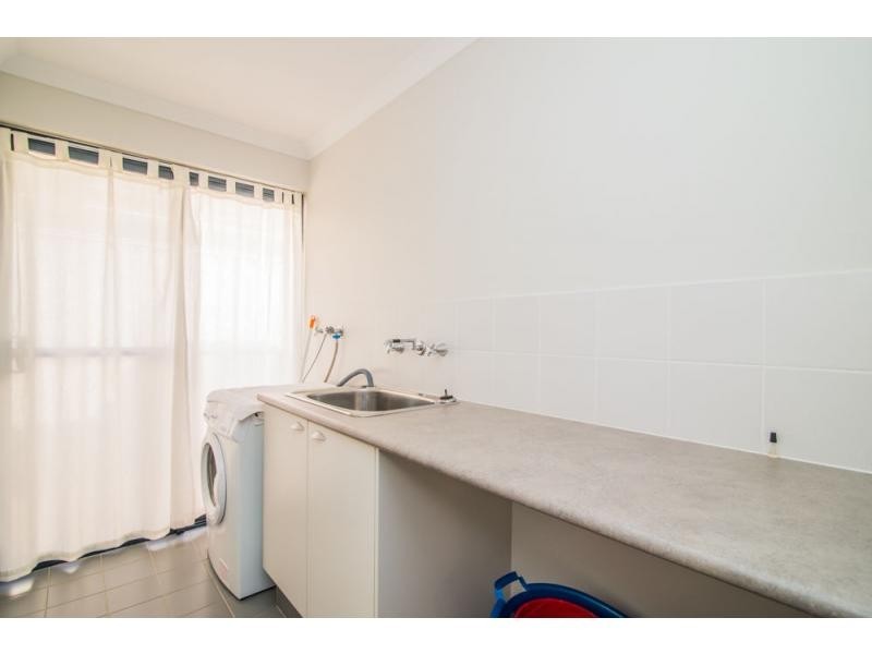 26 Randwick Bend, Harrisdale WA 6112