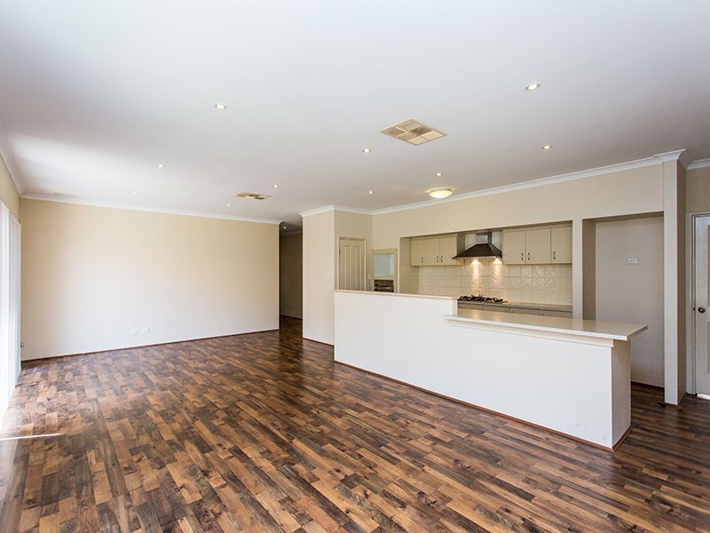 11 Bletchley Parkway, Southern River WA 6110