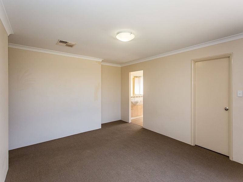 11 Bletchley Parkway, Southern River WA 6110