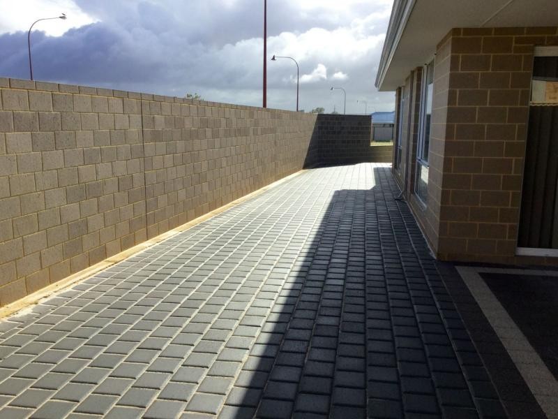 1 Marnbu Road, Bletchley Park, Southern River WA 6110