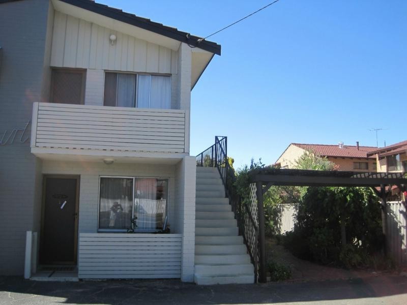 8/348A Mill Point Road, South Perth WA 6151