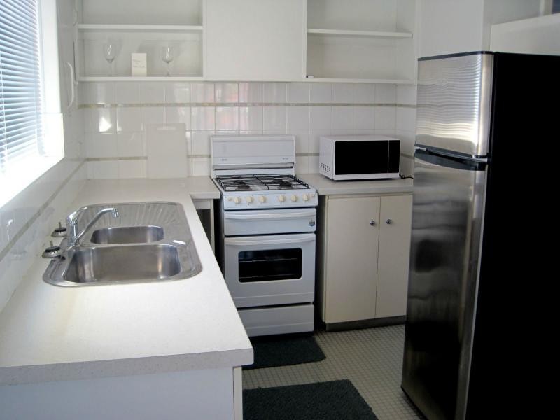 8/348A Mill Point Road, South Perth WA 6151