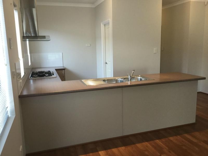 12 Tenterfield Green, Harrisdale WA 6112