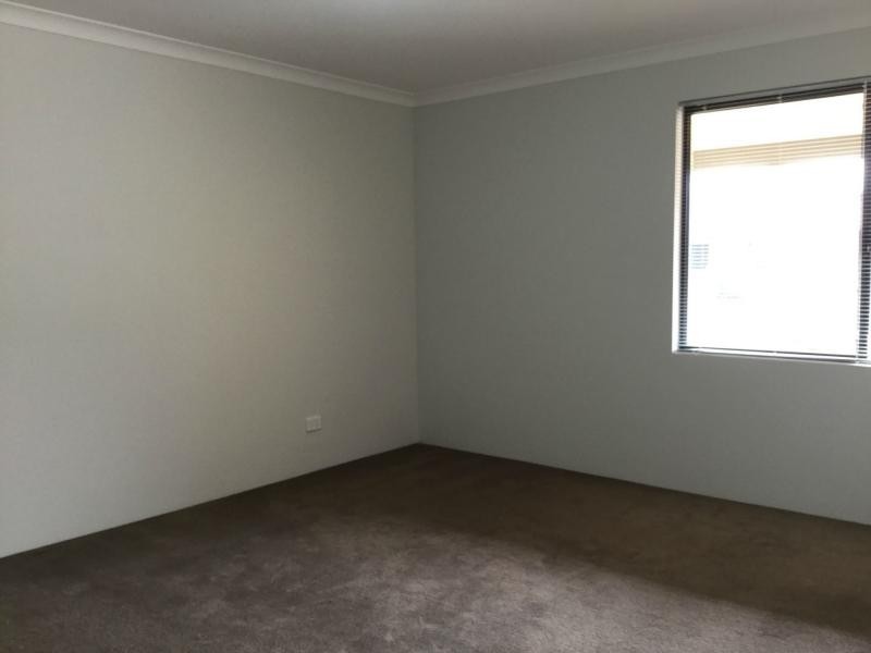 12 Tenterfield Green, Harrisdale WA 6112