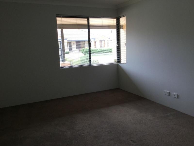 12 Tenterfield Green, Harrisdale WA 6112