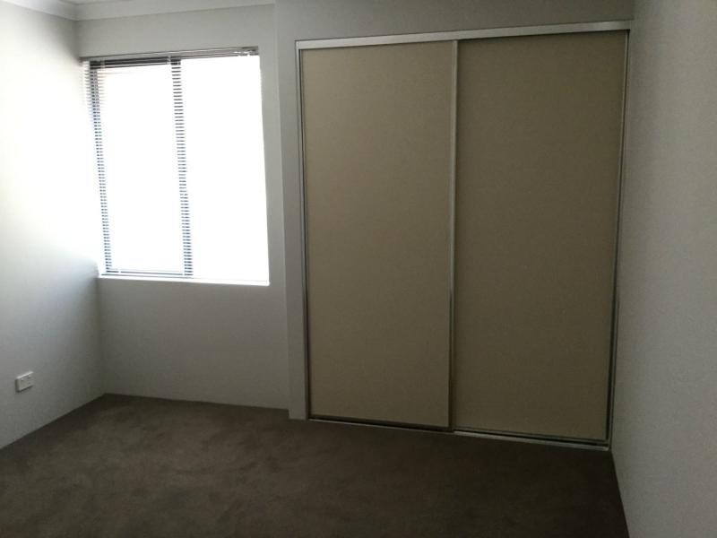 12 Tenterfield Green, Harrisdale WA 6112