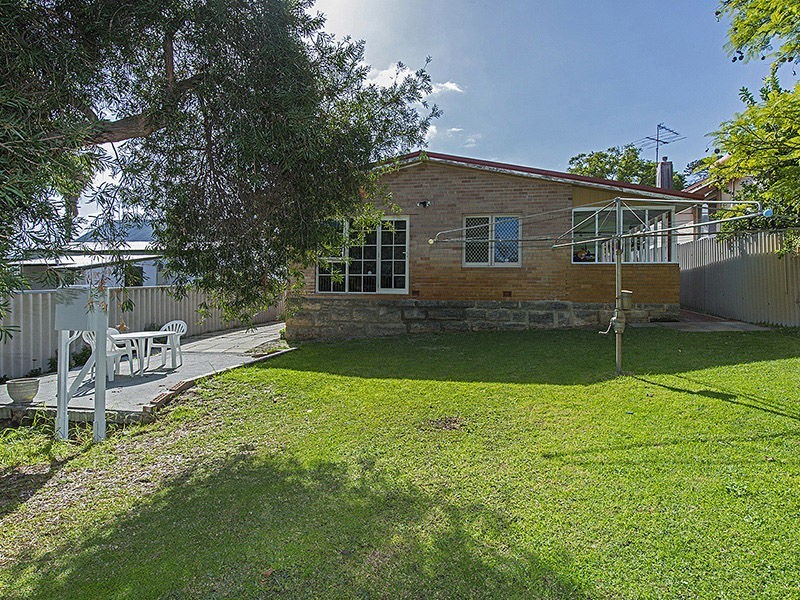 173 Gwenyfred Road, Kensington WA 6151