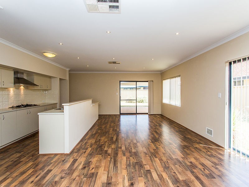 11 Bletchley Parkway, Southern River WA 6110