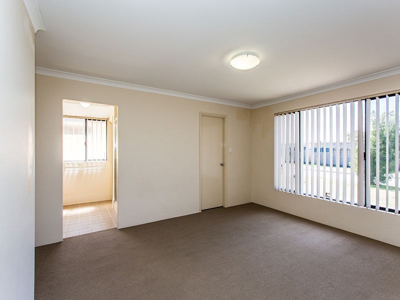 11 Bletchley Parkway, Southern River WA 6110