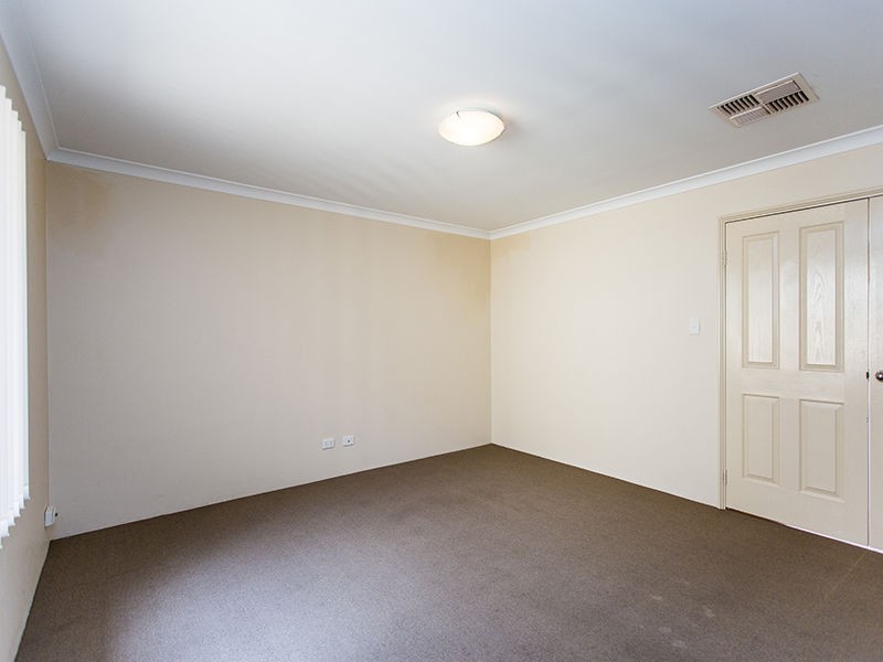 11 Bletchley Parkway, Southern River WA 6110