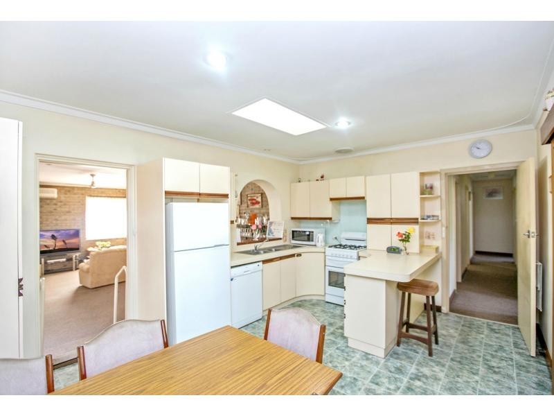 209 Kooyong Road, Rivervale WA 6103