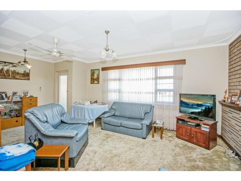 209 Kooyong Road, Rivervale WA 6103