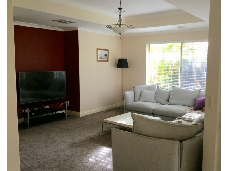 11 Wilton Mews, Canning Vale WA 6155