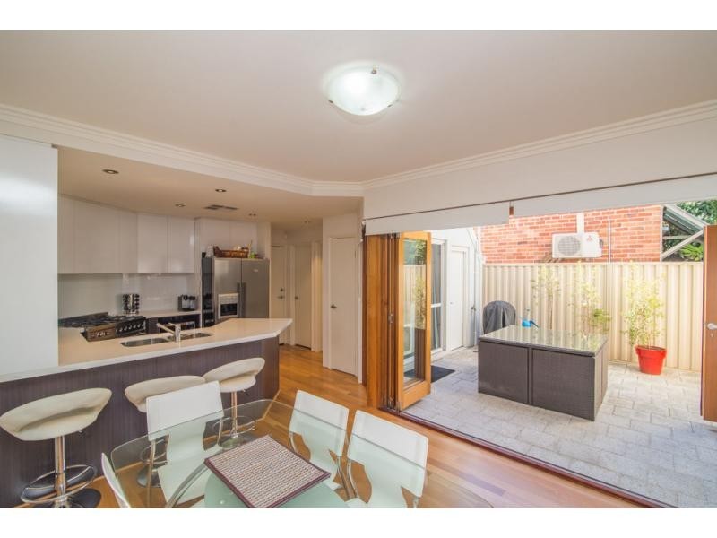 1/26 First Avenue, Kensington WA 6151