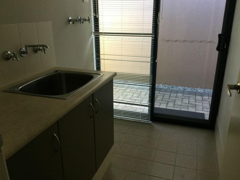 4/40 Barker Street, Belmont WA 6104