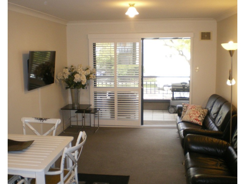 4/45 Angelo Street, South Perth WA 6151