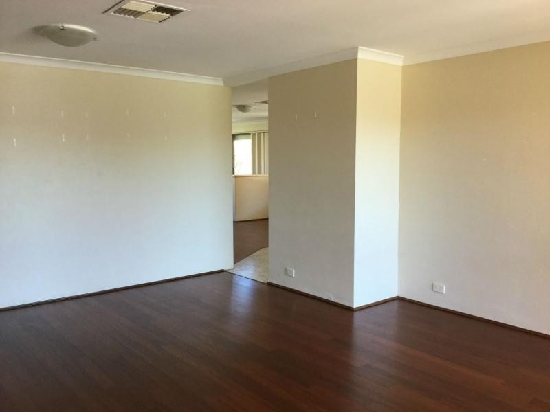 4 Gamenya Street, Canning Vale WA 6155