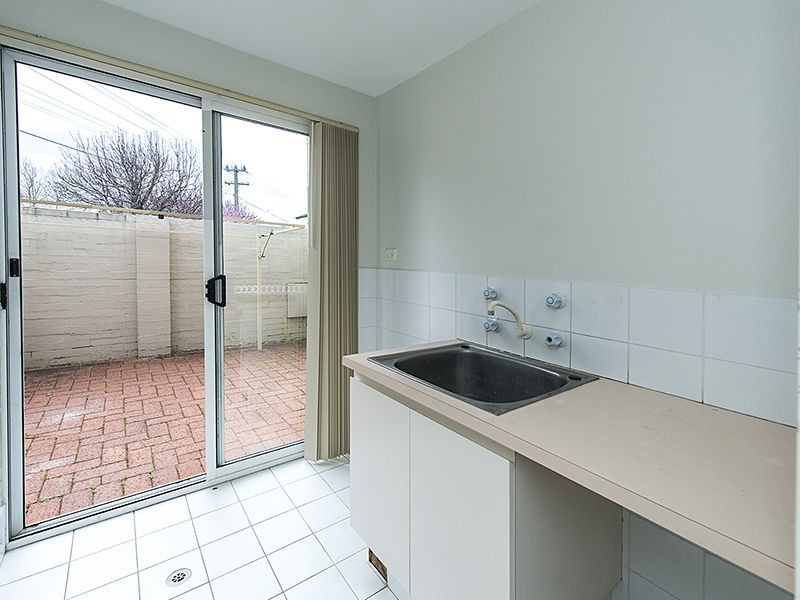 1/301 Mill Point Road, South Perth WA 6151