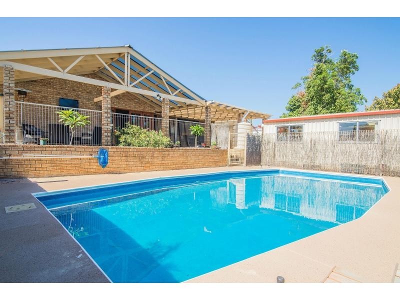 4 Dalby Court, Willetton WA 6155