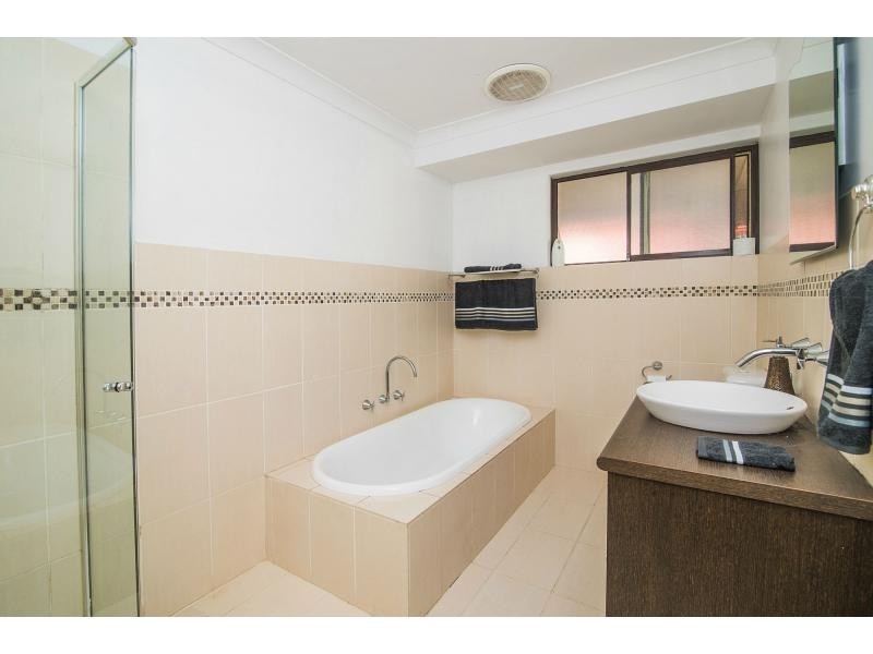 4 Dalby Court, Willetton WA 6155