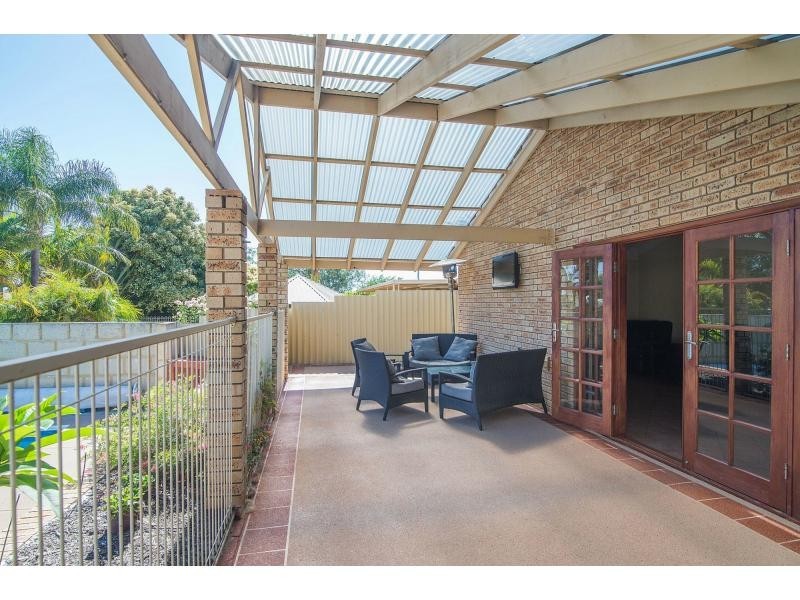 4 Dalby Court, Willetton WA 6155