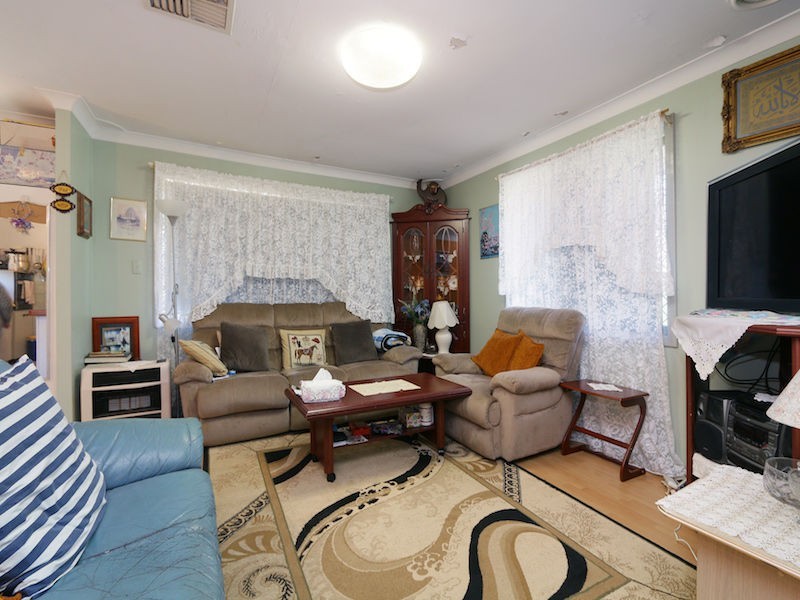 109 Spencer Road, Langford WA 6147