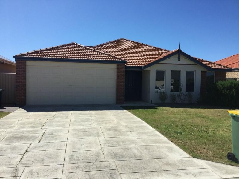 14 Batty Road, Byford WA 6122