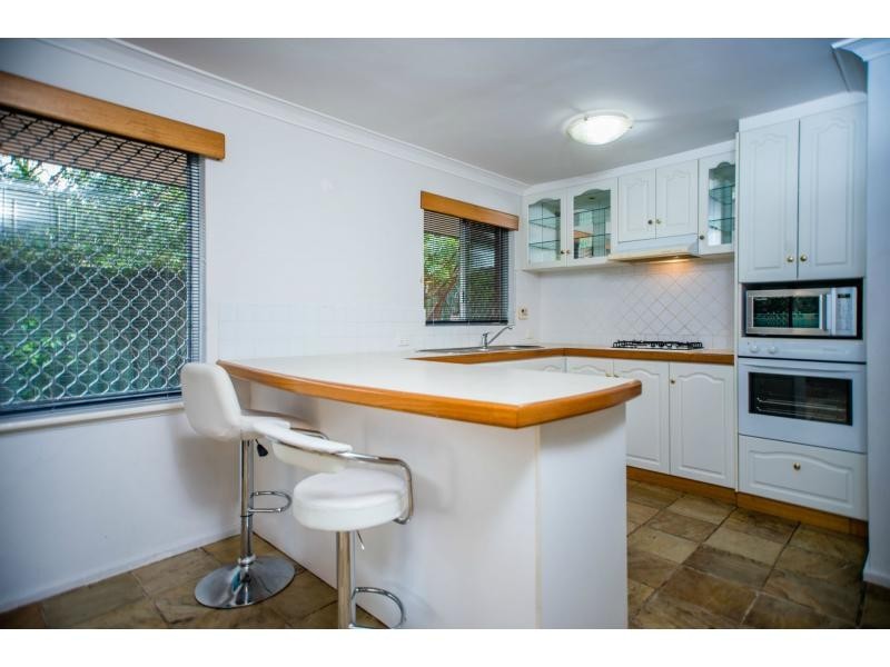 11A Karri Way, Ferndale WA 6148