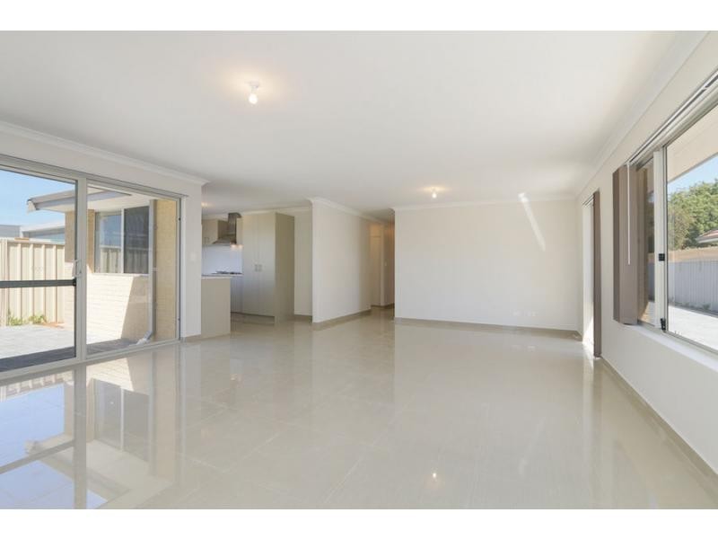 225A Sevenoaks Street, Cannington WA 6107