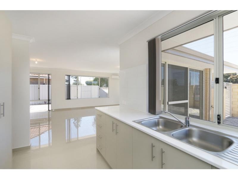 225A Sevenoaks Street, Cannington WA 6107