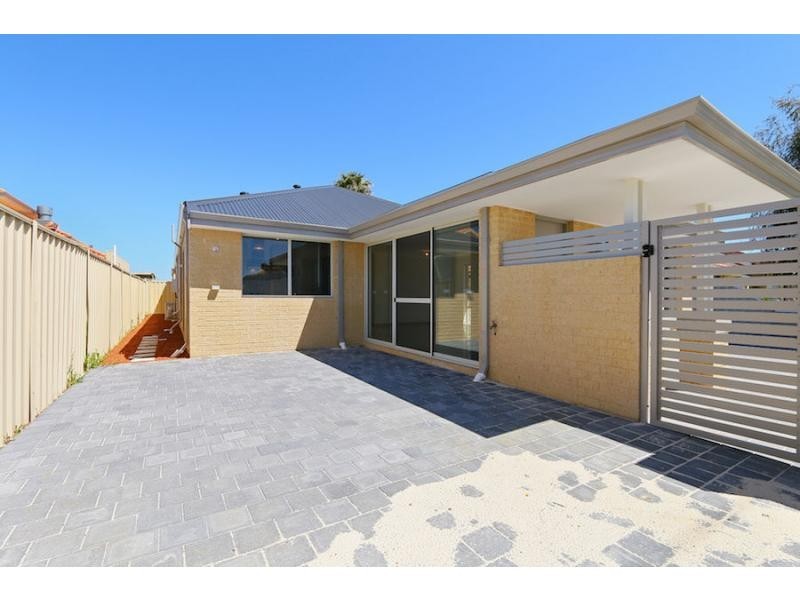 225A Sevenoaks Street, Cannington WA 6107