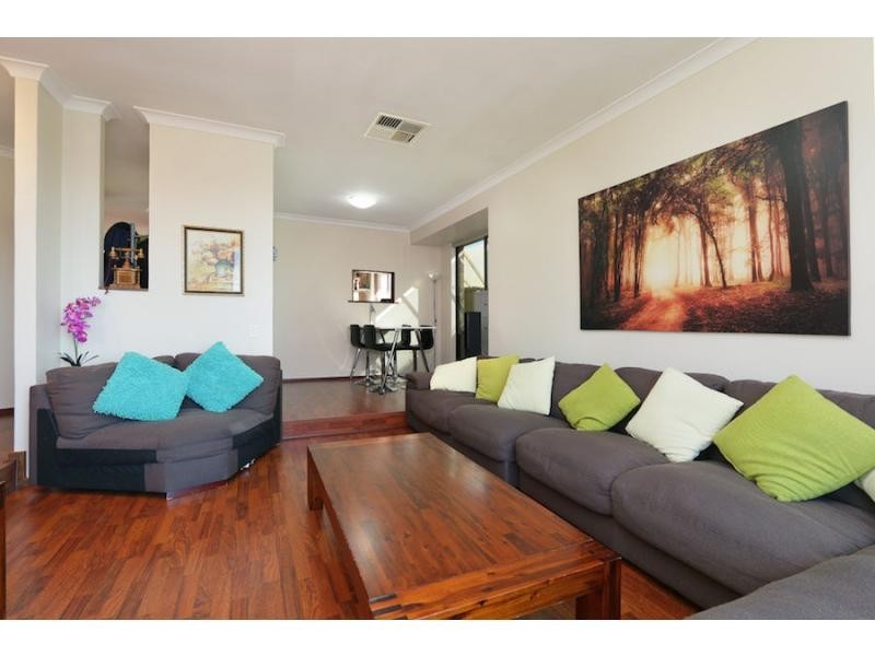 14 Bathurst Court, Willetton WA 6155