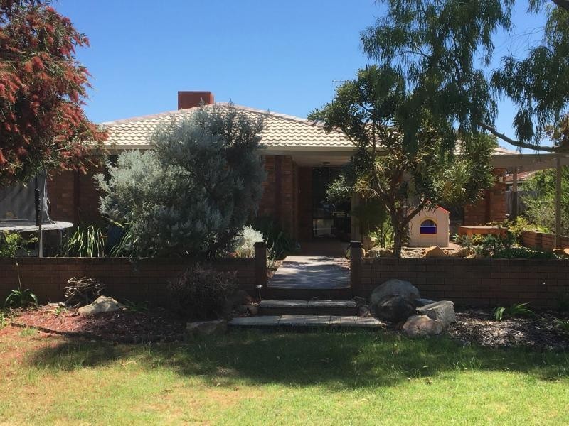 12A Potter Avenue, Salter Point WA 6152