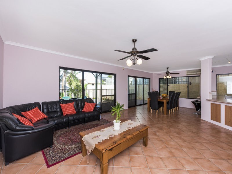 18 Dyson Street, South Perth WA 6151