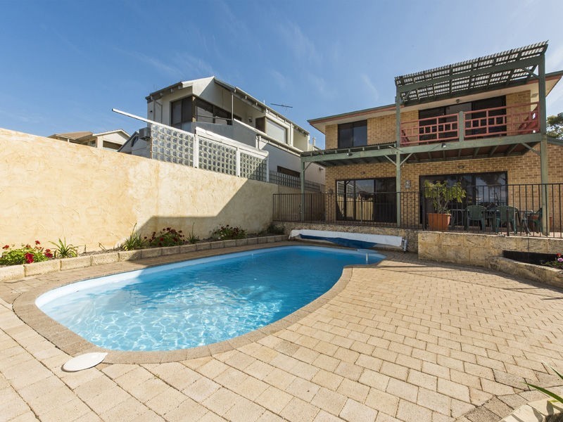 18 Dyson Street, South Perth WA 6151