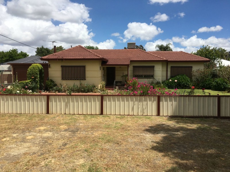 111 Astley Street, Gosnells WA 6110