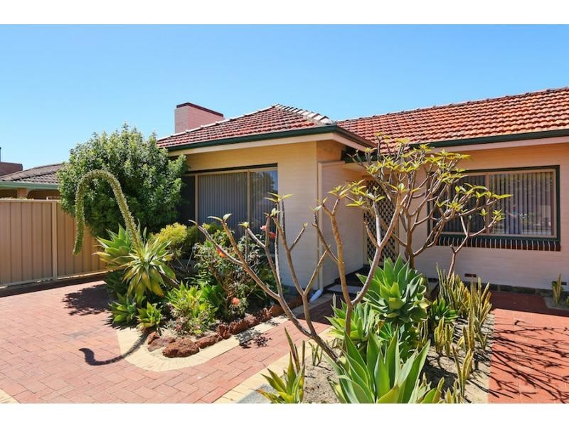 12B Clancy Way, Thornlie WA 6108