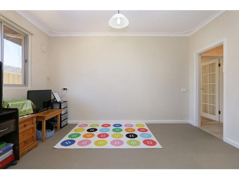 12B Clancy Way, Thornlie WA 6108
