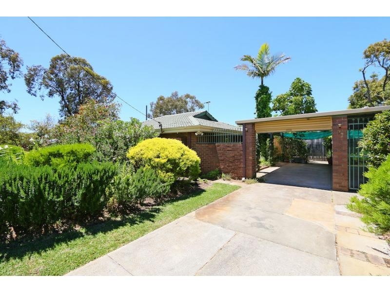 97 Cortis Way, Langford WA 6147