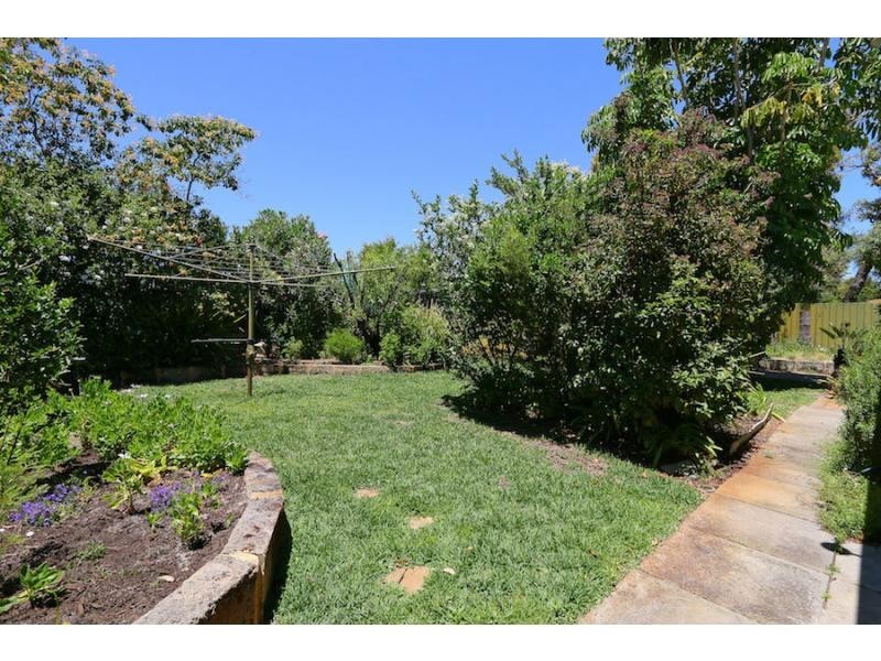 97 Cortis Way, Langford WA 6147