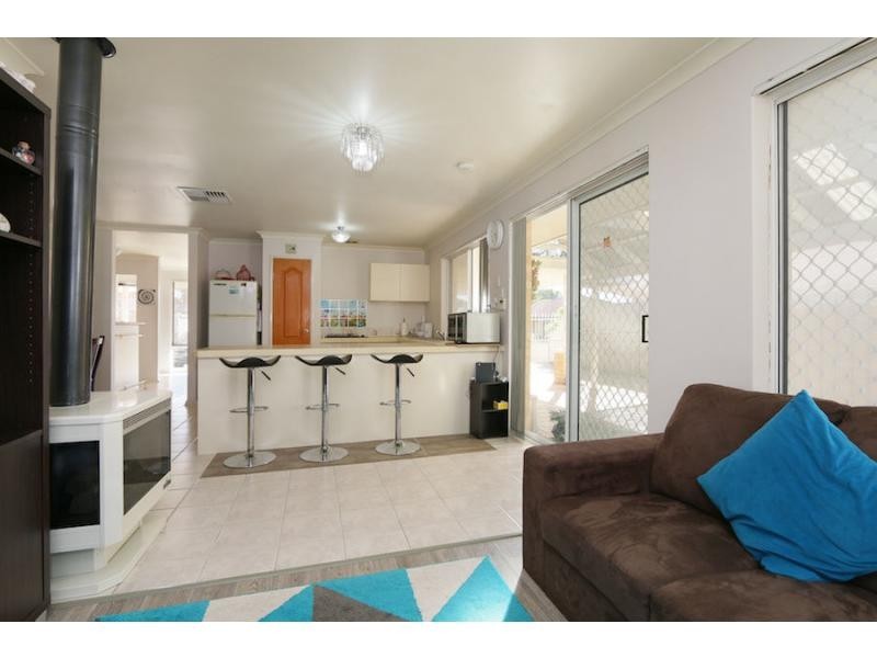 30 Ellamere Retreat, Maddington WA 6109