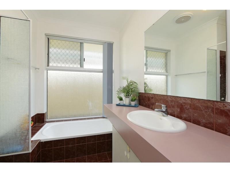 30 Ellamere Retreat, Maddington WA 6109